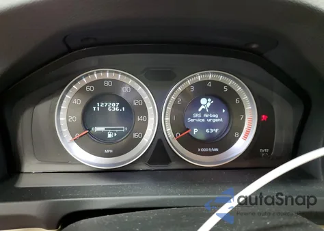 2013 Volvo S60 T5 z USA, uszkodzony, nr VIN YV1612FS2D2211734